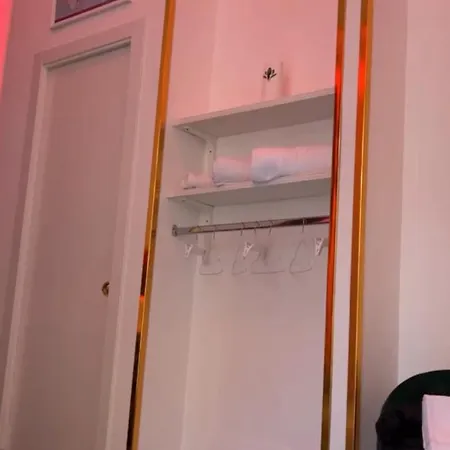 Lägenhet Regina House