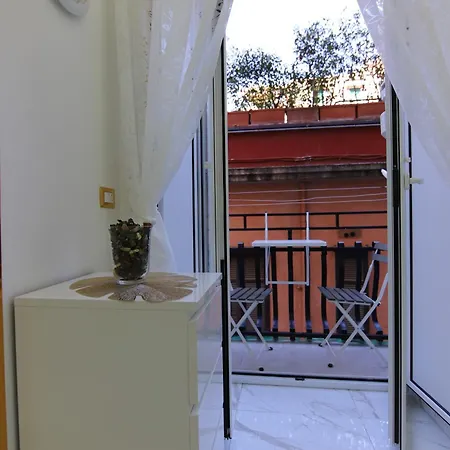 Regina House * Neapel