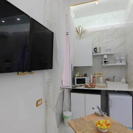 Regina House Lägenhet Neapel